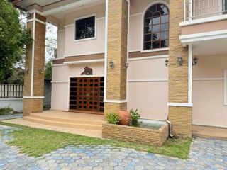 For rent 4 bedrooms villa in Hang Dong, Chiang Mai