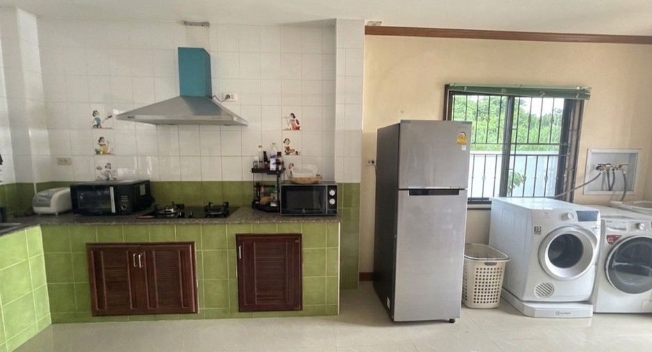 For rent 4 bedrooms villa in Hang Dong, Chiang Mai
