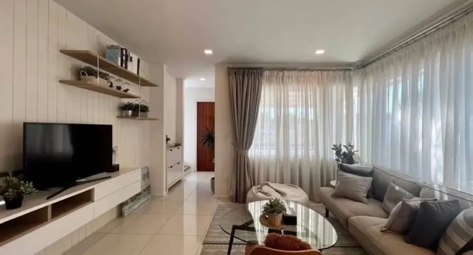 For rent 3 bedrooms house in Mae Rim, Chiang Mai
