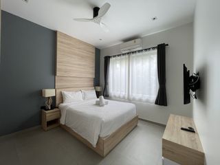 For rent 4 bedrooms villa in Hua Hin, Prachuap Khiri Khan