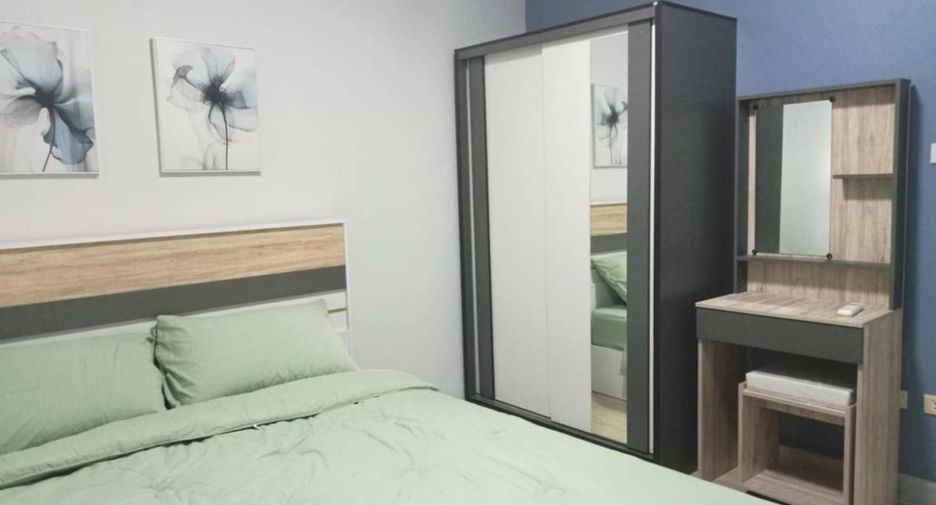 Haus zum Kauf mit 5 Zimmer in Bang Lamung, Chonburi