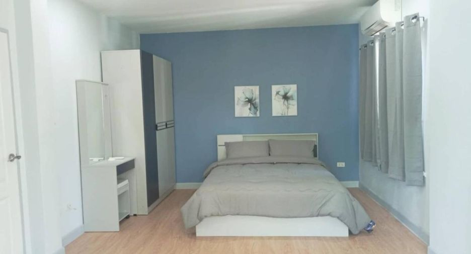 Haus zum Kauf mit 5 Zimmer in Bang Lamung, Chonburi