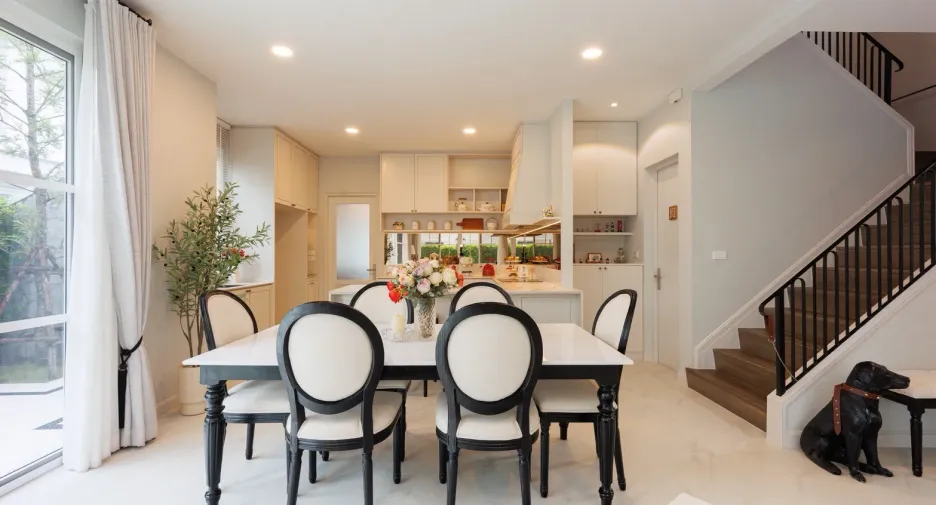 For rent 5 bedrooms house in Mueang Chiang Mai, Chiang Mai