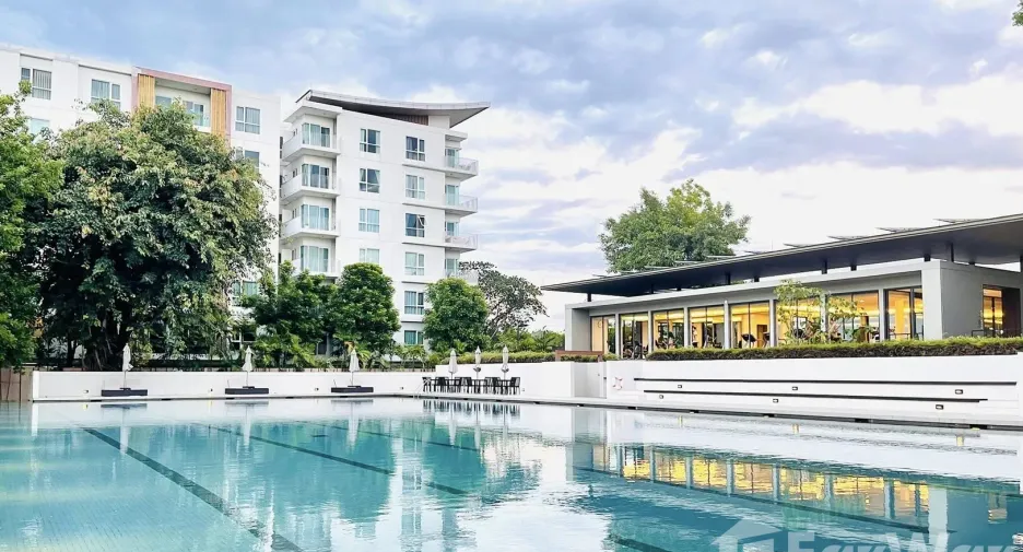 For rent 5 bedrooms house in Mueang Chiang Mai, Chiang Mai