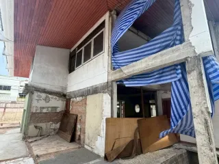 Haus zur Miete und zum Kauf mit 5 Zimmer in Watthana, Bangkok