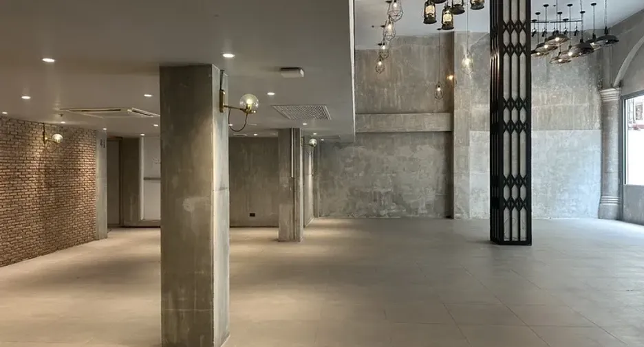 出租 商业空间 在 Watthana, 曼谷