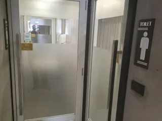For rent retail Space in Watthana, Bangkok