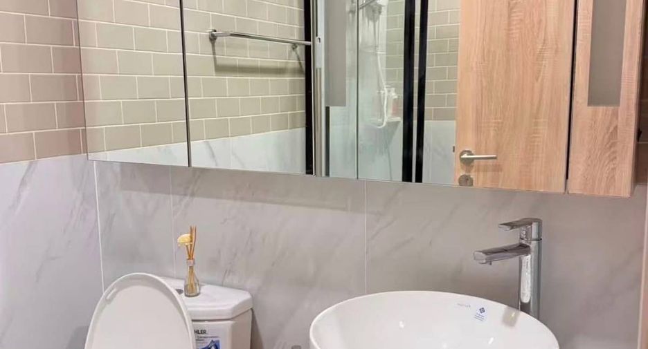 For rent 1 bed condo in Ratchathewi, Bangkok