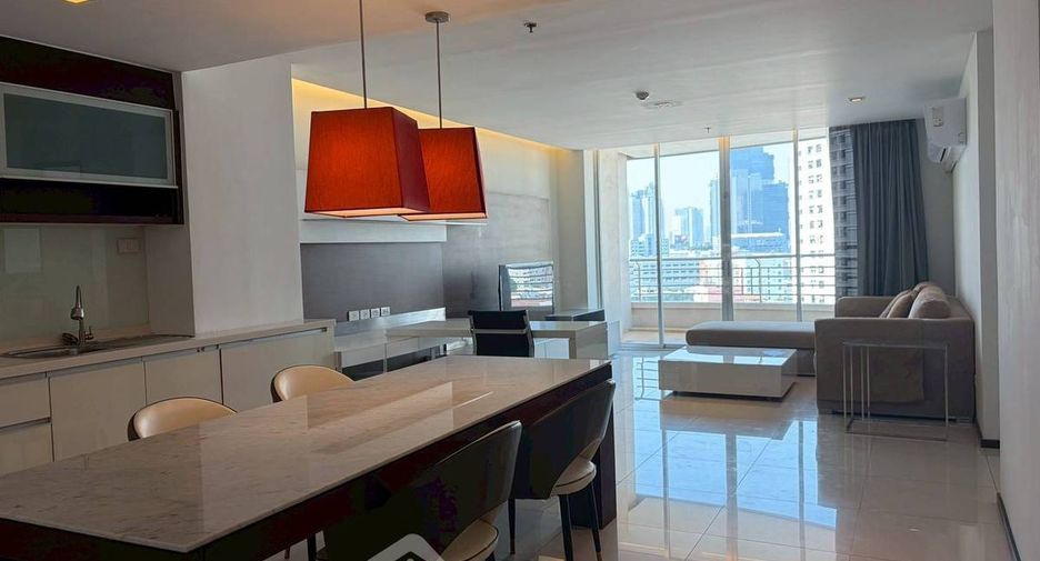 For rent 2 bedrooms condo in Sathon, Bangkok