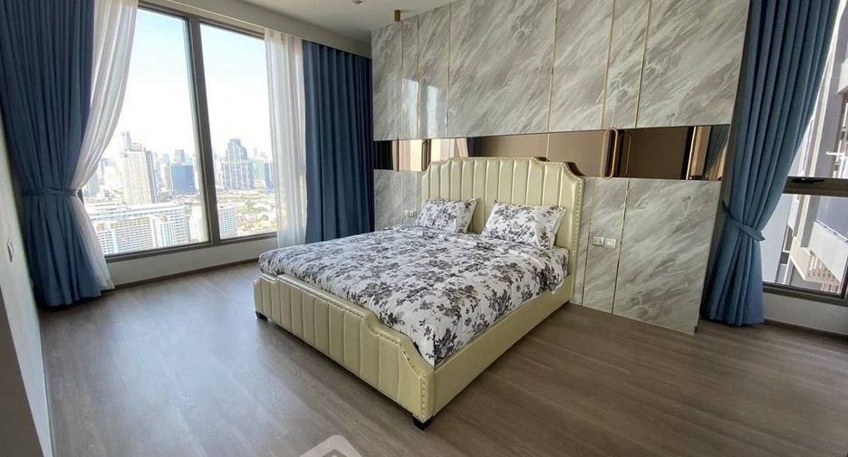 Condo en alquiler de 3 habitaciones en Bang Kho Laem, Bangkok