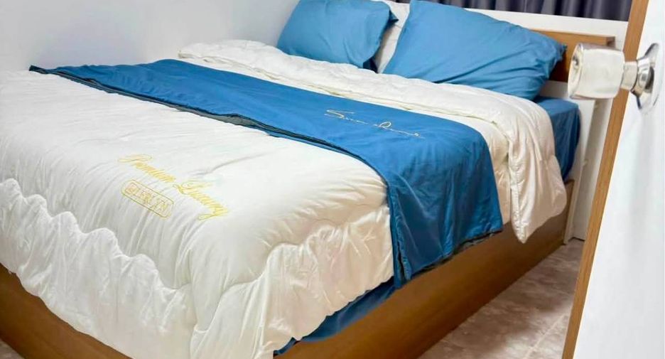 For rent 2 bedrooms condo in Watthana, Bangkok