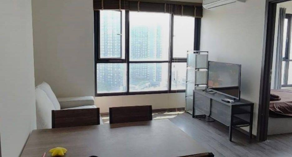 À louer 2 chambres condo à Watthana, Bangkok
