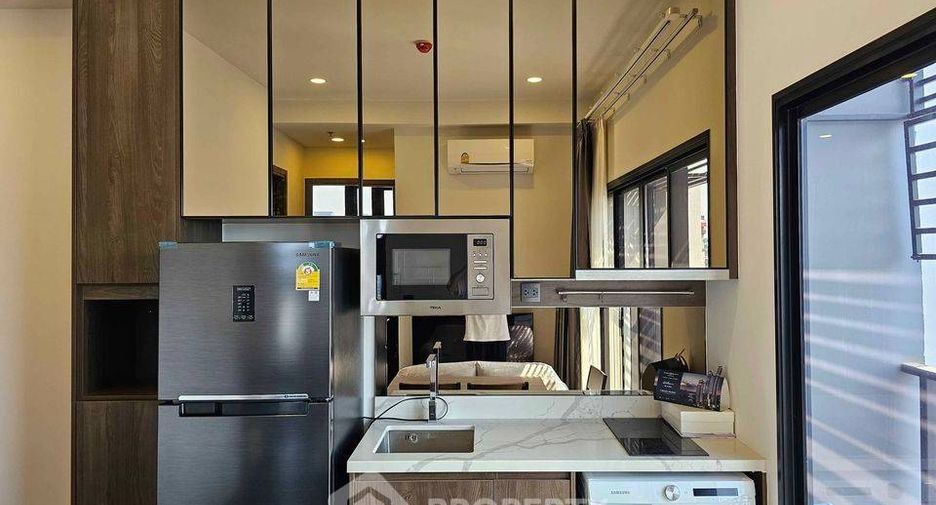 Wohnung zur Miete mit 2 Zimmer in Watthana, Bangkok