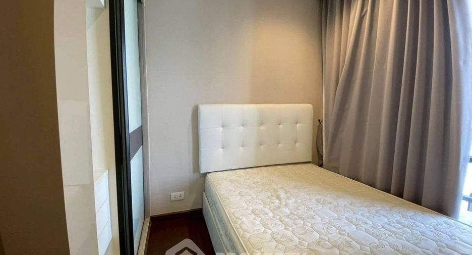 For rent 2 ベッドルーム condo in Huai Khwang, Bangkok