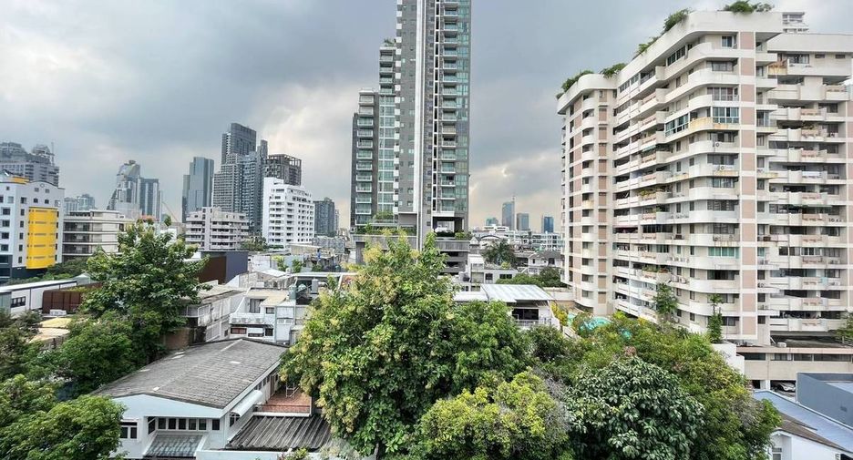 出租 2 卧室 公寓 在 Khlong Toei, 曼谷