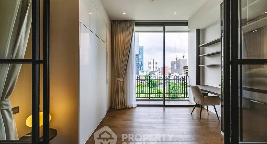 Condo en alquiler de 2 habitaciones en Pathum Wan, Bangkok