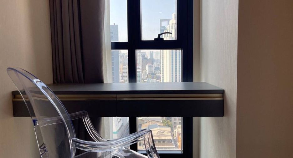 For rent 1 bed condo in Khlong Toei, Bangkok