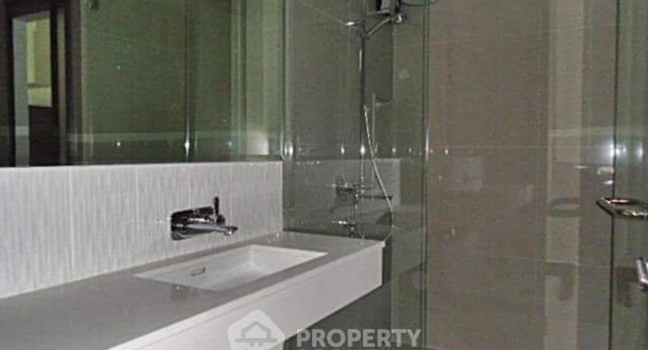 Condo en alquiler y en venta de 1 habitaciones en Khlong Toei, Bangkok