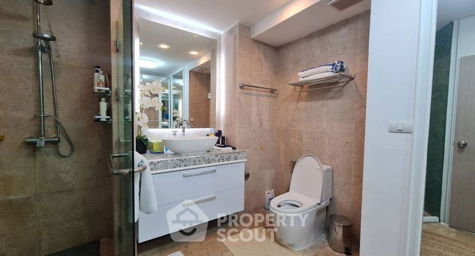 For sale 2 bedrooms condo in Bang Lamung, Chonburi