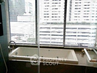 Wohnung zum Kauf mit 1 Zimmer in Bang Rak, Bangkok
