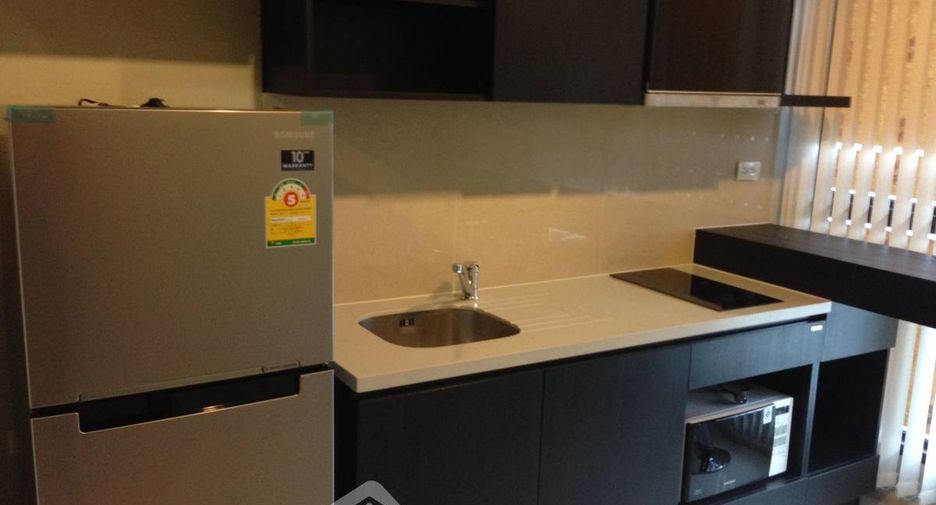 Condo en venta de 1 habitaciones en Khlong Toei, Bangkok