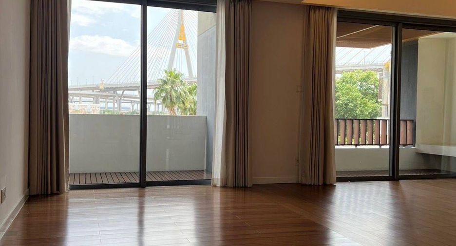 For sale 3 bedrooms condo in Yan Nawa, Bangkok