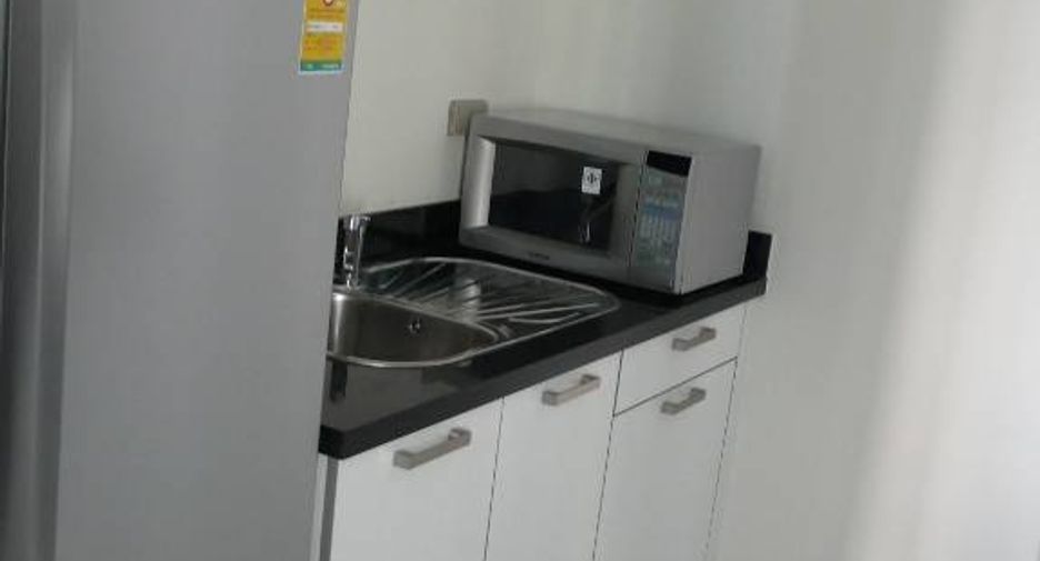 For sale 1 Beds condo in Pathum Wan, Bangkok