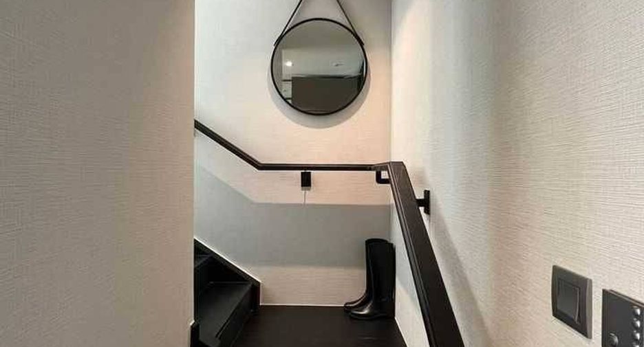 Condo en alquiler y en venta de 1 habitaciones en Pathum Wan, Bangkok