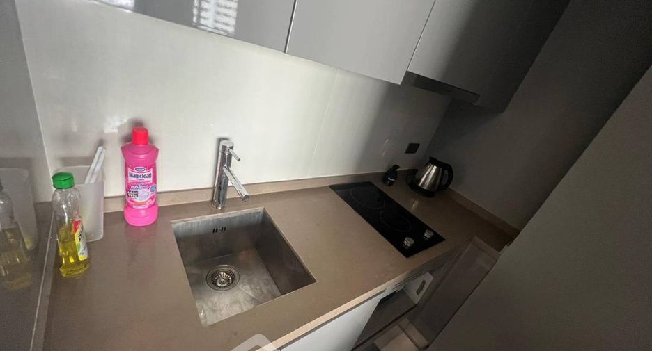 For sale 1 Beds condo in Bang Rak, Bangkok