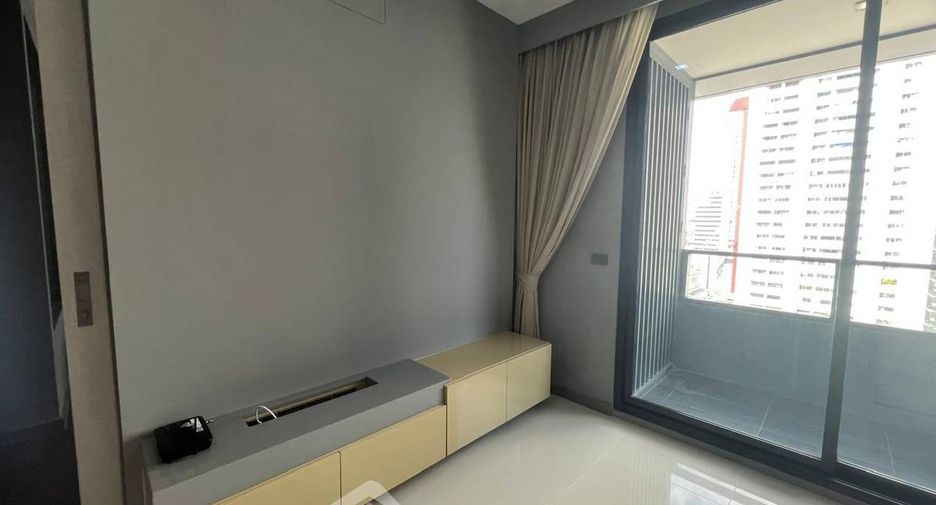 For sale 1 Beds condo in Bang Rak, Bangkok