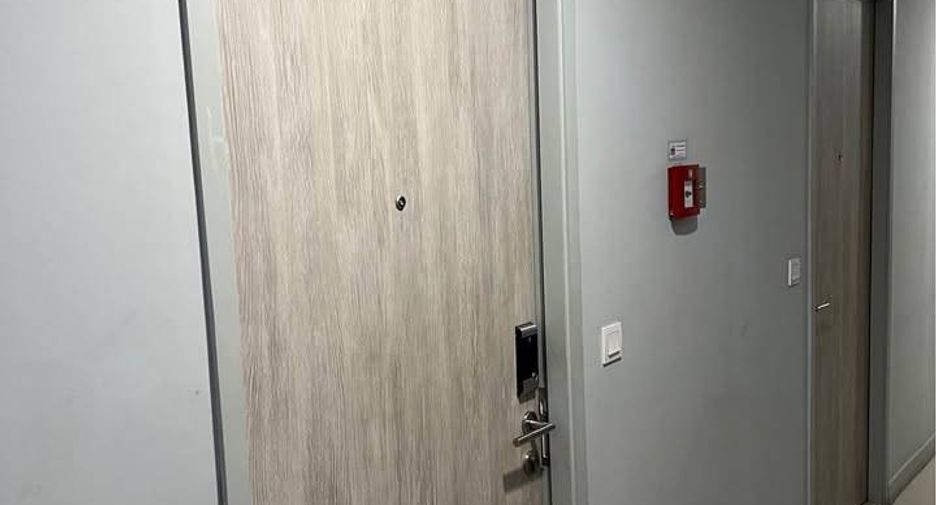 出售 1 卧室 公寓 在 Huai Khwang, 曼谷