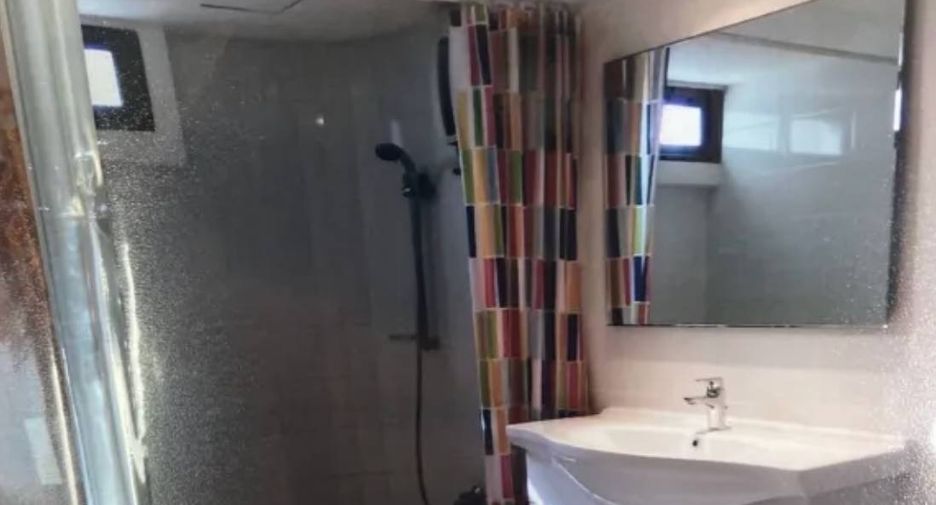 For sale 3 bedrooms condo in Watthana, Bangkok
