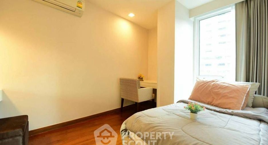 For sale 2 bedrooms condo in Watthana, Bangkok