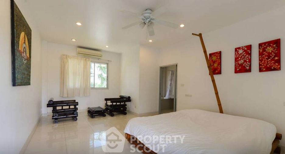 Haus zum Kauf mit 5 Zimmer in Bang Lamung, Chonburi