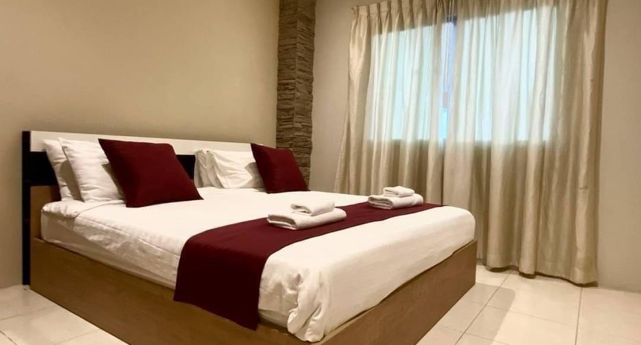 For sale 3 ベッドルーム condo in Bang Lamung, Chonburi