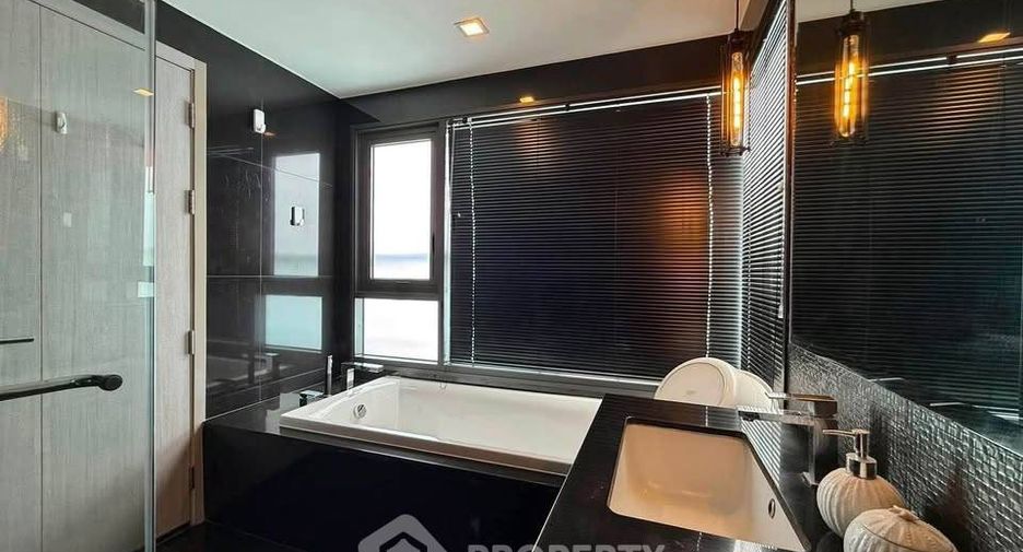 Wohnung zur Miete und zum Kauf mit 2 Zimmer in Khlong Toei, Bangkok