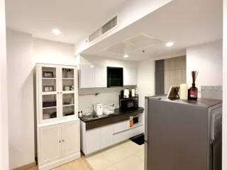 Condo en venta de 1 habitaciones en Yan Nawa, Bangkok
