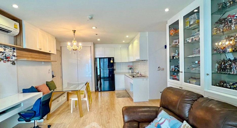 Condo en venta de 2 habitaciones en Khlong Toei, Bangkok