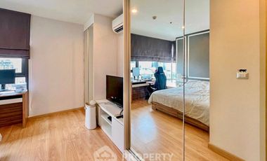 Wohnung zum Kauf mit 2 Zimmer in Khlong Toei, Bangkok
