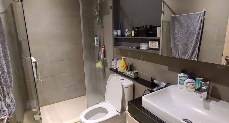 For sale 2 bedrooms condo in Sathon, Bangkok