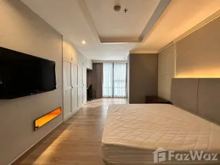 À louer 2 chambres condo à Pathum Wan, Bangkok