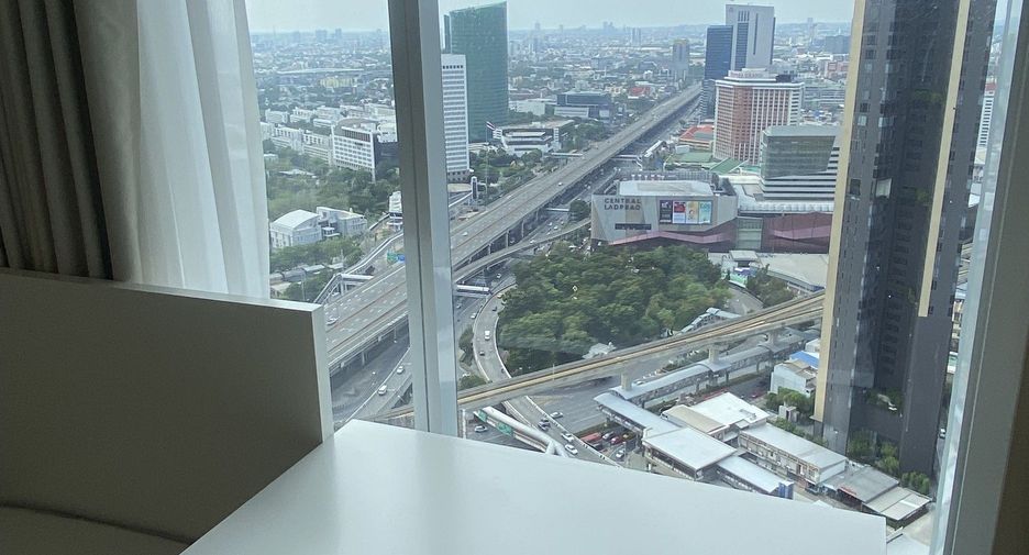 Condo en alquiler de 2 habitaciones en Chatuchak, Bangkok