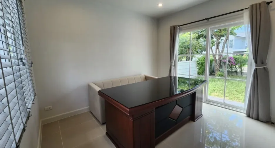 For rent 3 bedrooms house in Thalang, Phuket