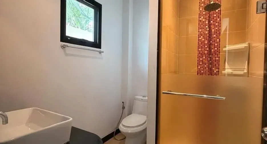 Casa en alquiler de 3 habitaciones en Mueang Phuket, Phuket