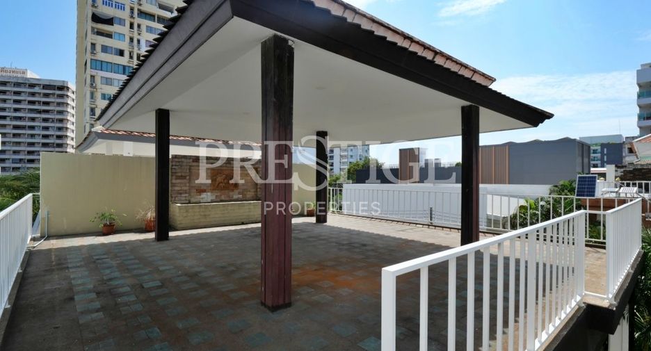 For sale 3 bedrooms house in Bang Lamung, Chonburi