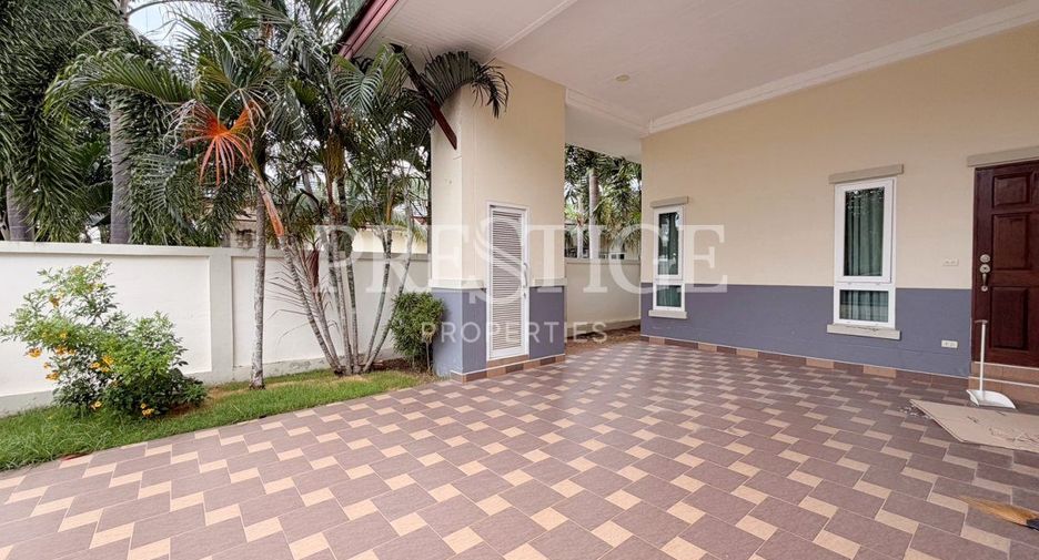 For sale 3 ベッドルーム house in Huay Yai, Pattaya