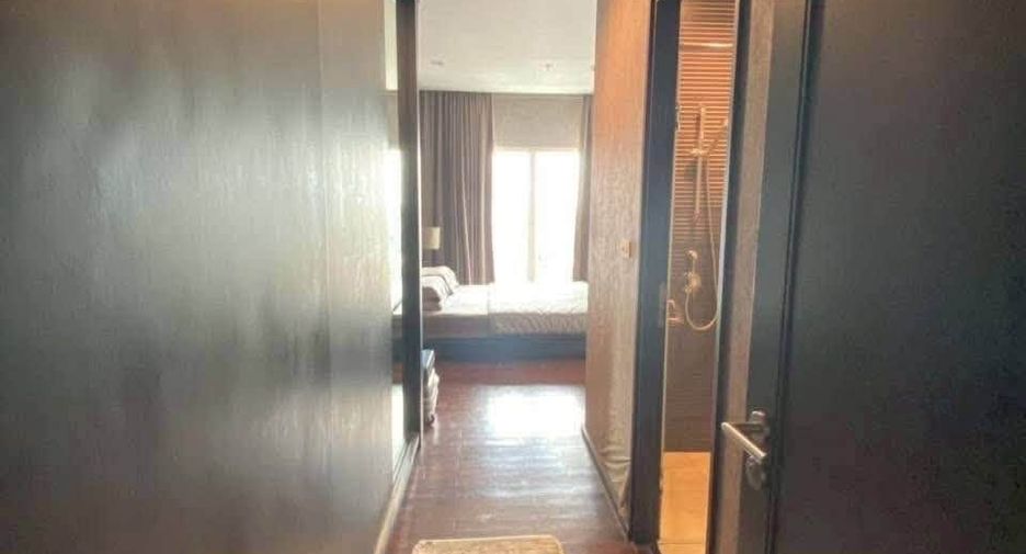 For sale 2 bedrooms condo in Watthana, Bangkok