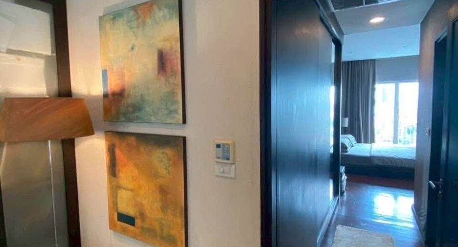 For sale 2 bedrooms condo in Watthana, Bangkok