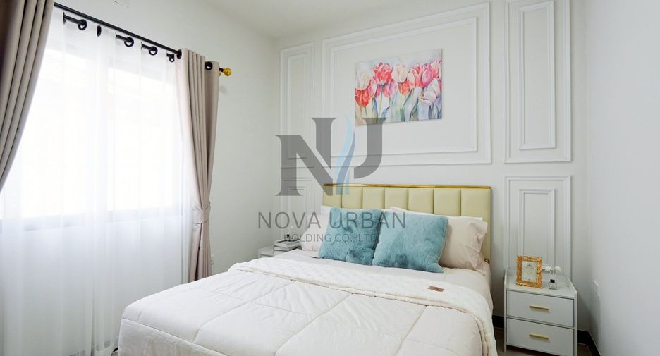 À vendre 3 chambres maison de ville à Bang Lamung, Chonburi