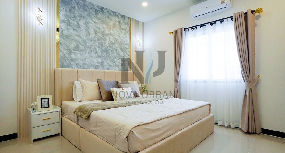 À vendre 3 chambres maison de ville à Bang Lamung, Chonburi